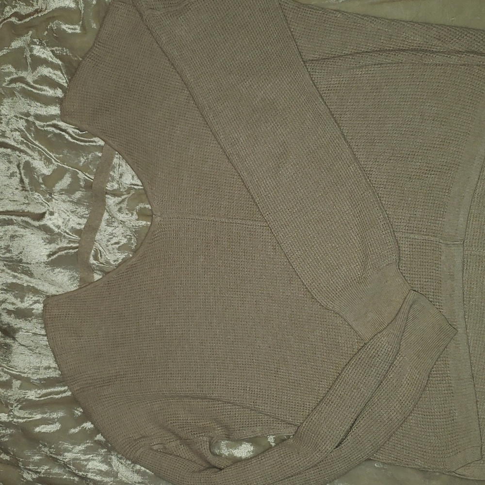 Sweater - Picture 5 of 5